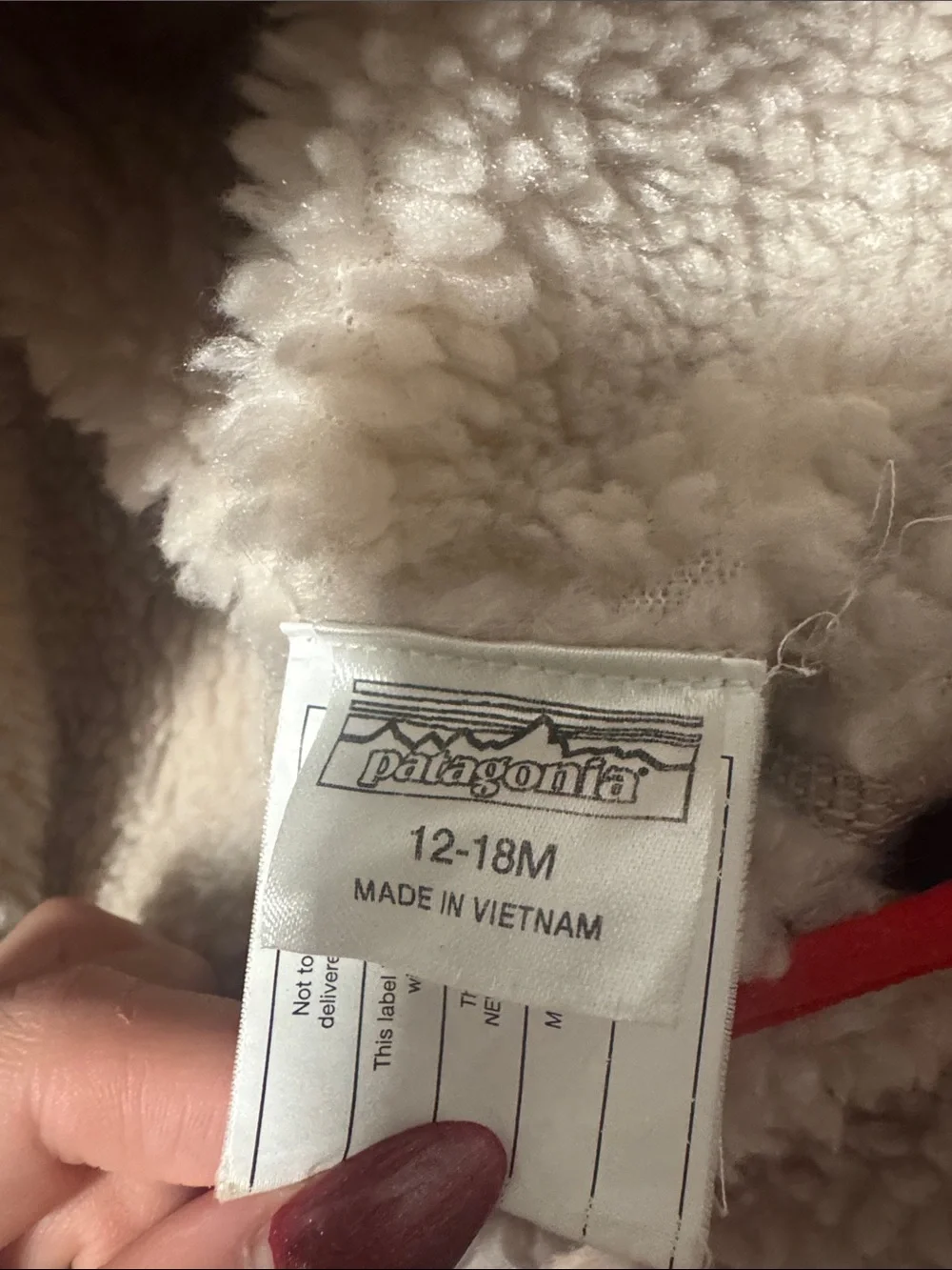 Patagonia insulated navy